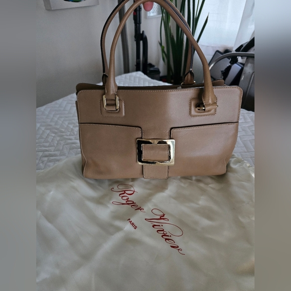 Roger Vivier Handbags - Roger Vivier EXCLUSIVE Small Retro Beige Satchel with Gold Buckle